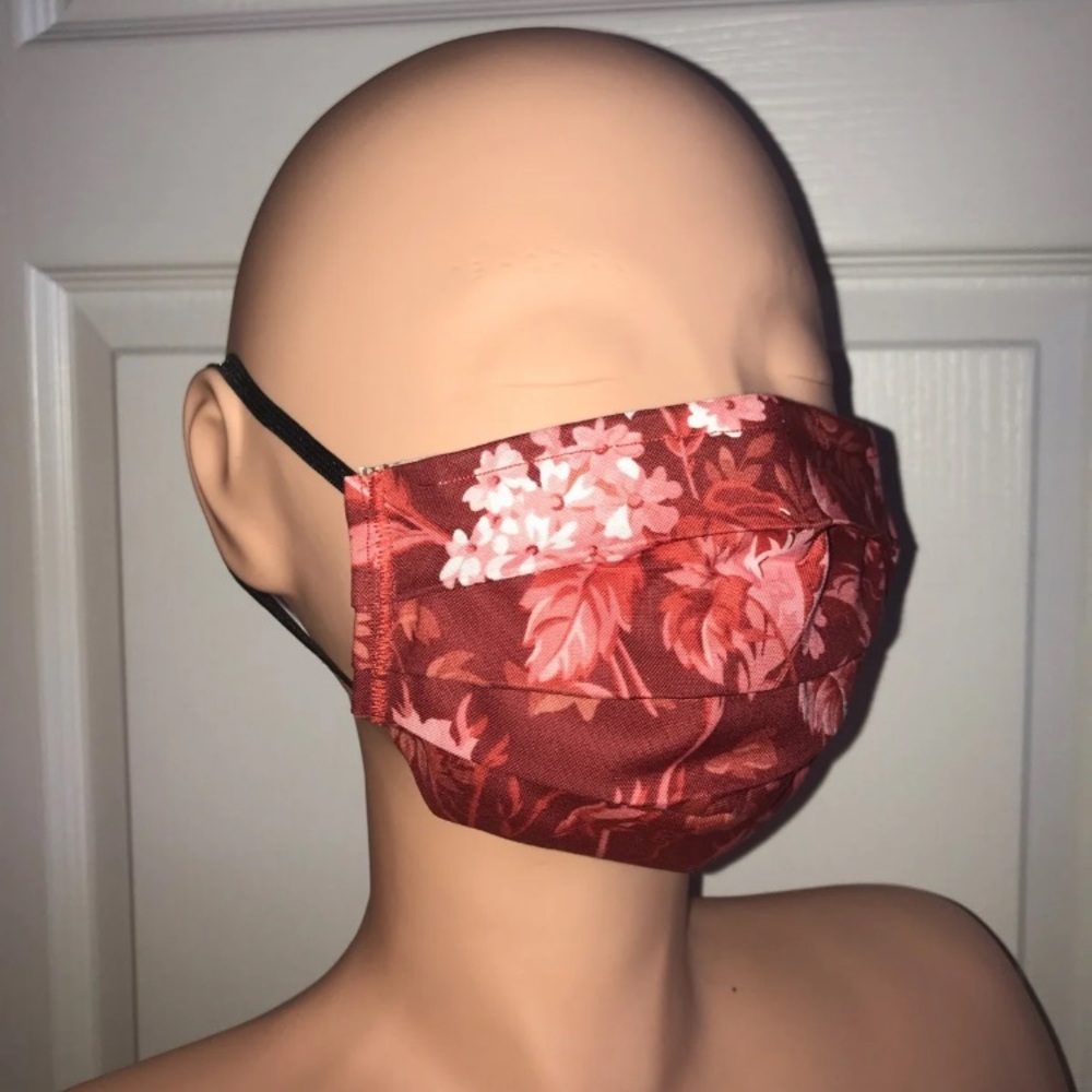 🛑SOLD! 🛑Face mask with filter pocket